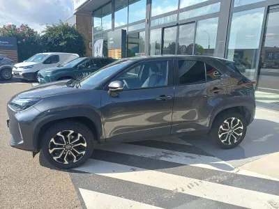 TOYOTA Yaris Cross 116h Design MY22 occasion 2022 - Photo 3