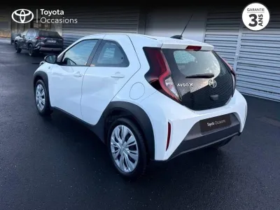 TOYOTA Aygo X 1.0 VVT-i 72ch Dynamic occasion 2022 - Photo 2
