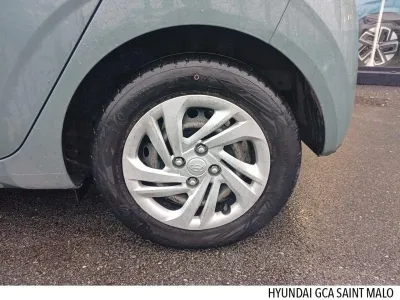 HYUNDAI i10 1.0 67ch ECO Initia occasion 2022 - Photo 4