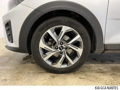 KIA Stonic 1.0 T-GDi 120ch MHEV GT Line Premium iBVM6 occasion 2021 - Photo 4