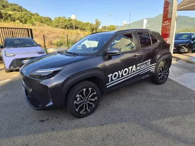 TOYOTA Yaris Cross 130h Design MY25 occasion 2026 - Photo 4