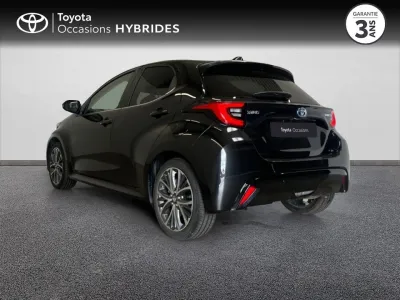 TOYOTA Yaris 116h Iconic 5p MY21 occasion 2023 - Photo 2