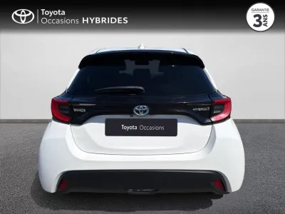 TOYOTA Yaris 116h Dynamic 5p MY22 occasion 2023 - Photo 4