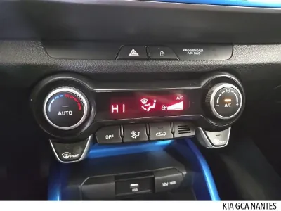 KIA Stonic 1.0 T-GDi 100ch Blue Edition occasion 2022 - Photo 3