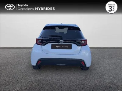 TOYOTA Yaris 116h Design 5p MY22 occasion 2023 - Photo 4