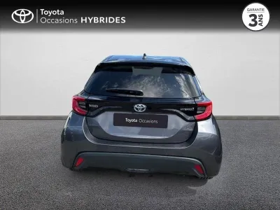 TOYOTA Yaris 116h Design 5p MY22 occasion 2023 - Photo 4