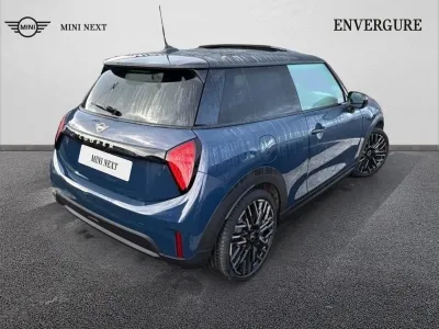 MINI Cooper 3 Portes C 156ch Favoured DKG7 occasion 2025 - Photo 2