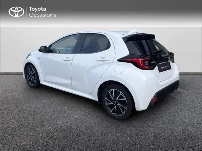 TOYOTA Yaris 116h Design Pack Nav 5p MY21 occasion 2020 - Photo 2