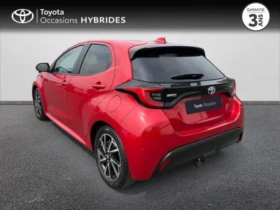 TOYOTA Yaris 116h Design 5p MY22 occasion 2022 - Photo 2
