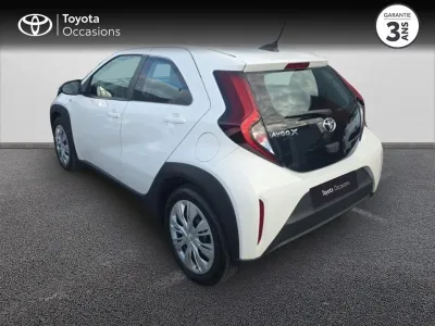TOYOTA Aygo X 1.0 VVT-i 72ch Dynamic S-CVT occasion 2022 - Photo 2