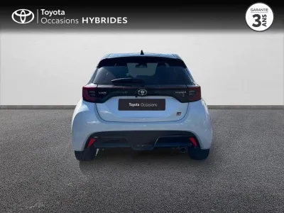 TOYOTA Yaris 116h GR Sport 5p MY22 occasion 2023 - Photo 4
