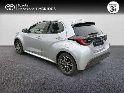 TOYOTA Yaris 116h Design 5p MY22 occasion 2023 - Photo 2
