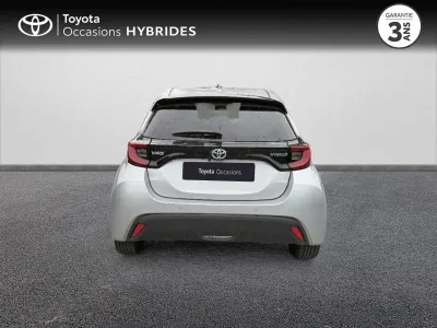 TOYOTA Yaris 116h Design 5p MY22 occasion 2023 - Photo 4