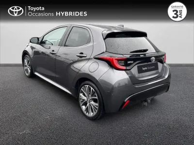 TOYOTA Yaris 116h Iconic 5p MY22 occasion 2023 - Photo 2