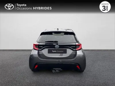 TOYOTA Yaris 116h Iconic 5p MY22 occasion 2023 - Photo 4