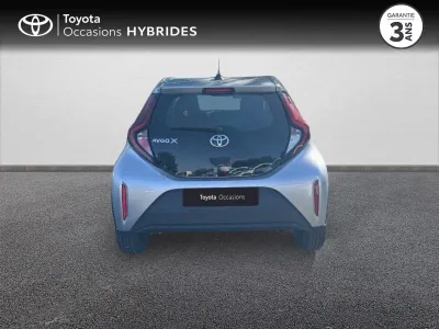 TOYOTA Aygo X 1.0 VVT-i 72ch Dynamic occasion 2022 - Photo 4