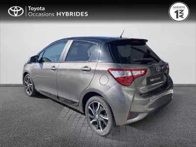 TOYOTA Yaris HSD 100h Collection 5p occasion 2017 - Photo 2