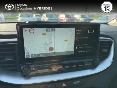 KIA XCeed 1.6 GDi 105ch + Plug-In 60.5ch Premium DCT6 MY22 occasion 2021 - Photo 4