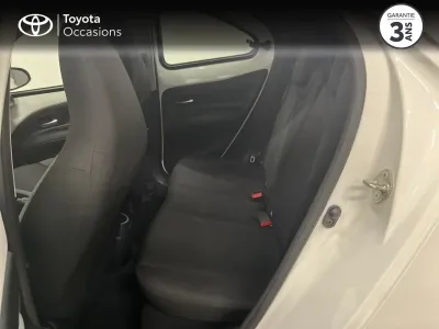 TOYOTA Aygo X 1.0 VVT-i 72ch Dynamic occasion 2023 - Photo 4