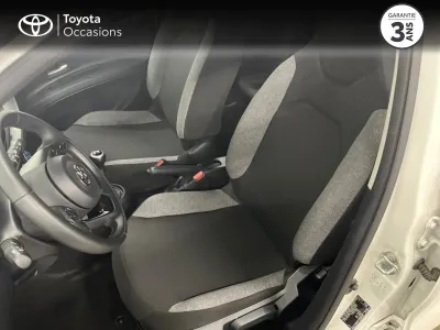 TOYOTA Aygo X 1.0 VVT-i 72ch Dynamic occasion 2023 - Photo 3