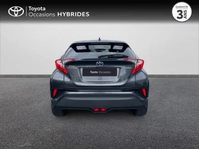 TOYOTA C-HR 122h Design 2WD E-CVT RC18 occasion 2019 - Photo 4