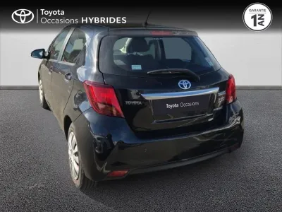 TOYOTA Yaris HSD 100h Dynamic 5p occasion 2016 - Photo 2