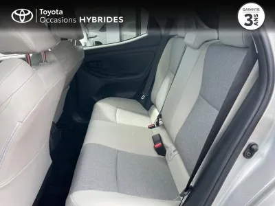 TOYOTA Yaris 116h Iconic 5p MY22 occasion 2023 - Photo 4