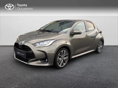TOYOTA Yaris 116h Iconic 5p occasion 2020 - Photo 1