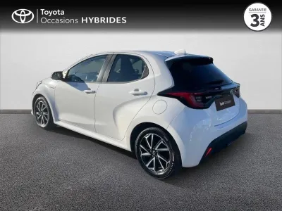 TOYOTA Yaris 116h Design 5p occasion 2021 - Photo 2