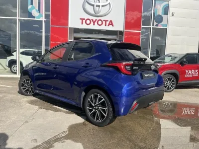 TOYOTA Yaris 116h Design 5p MY22 occasion 2022 - Photo 3
