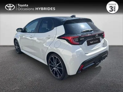 TOYOTA Yaris 116h GR Sport 5p MY22 occasion 2023 - Photo 2
