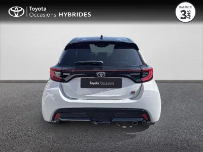 TOYOTA Yaris 116h GR Sport 5p MY22 occasion 2023 - Photo 4