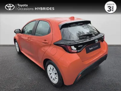 TOYOTA Yaris 116h Dynamic 5p MY22 occasion 2022 - Photo 2