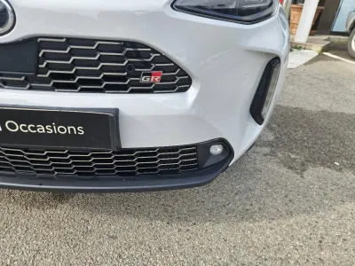 TOYOTA Yaris Cross 116h GR Sport MY22 occasion 2023 - Photo 2