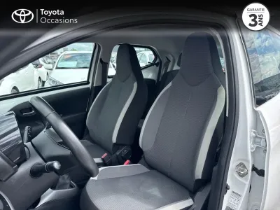 TOYOTA Aygo 1.0 VVT-i 72ch x-play 5p MY21 occasion 2022 - Photo 3