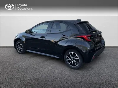 TOYOTA Yaris 120 VVT-i Design Pack 5p MY22 occasion 2021 - Photo 2