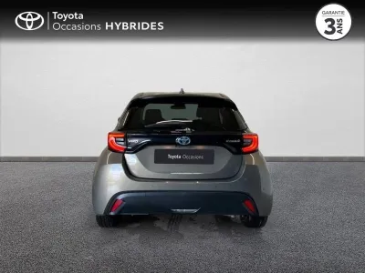TOYOTA Yaris 116h Design 5p MY22 occasion 2023 - Photo 4