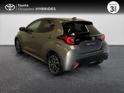 TOYOTA Yaris 116h Design 5p MY22 occasion 2023 - Photo 2