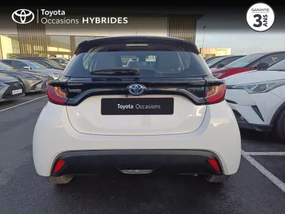 TOYOTA Yaris 116h Dynamic 5p MY22 occasion 2022 - Photo 4