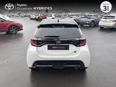 TOYOTA Yaris 130h GR Sport 5p MC24 occasion 2025 - Photo 4