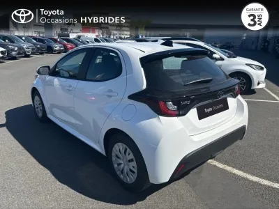 TOYOTA Yaris 116h Dynamic 5p MC24 occasion 2026 - Photo 2