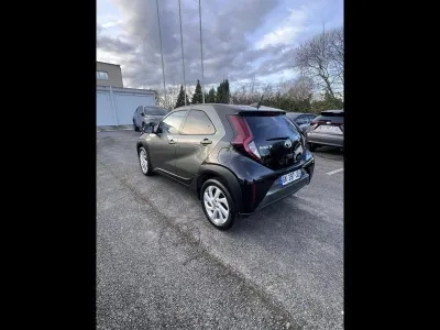 TOYOTA Aygo X 1.0 VVT-i 72ch Design occasion 2022 - Photo 3