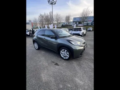 TOYOTA Aygo X 1.0 VVT-i 72ch Design occasion 2022 - Photo 1