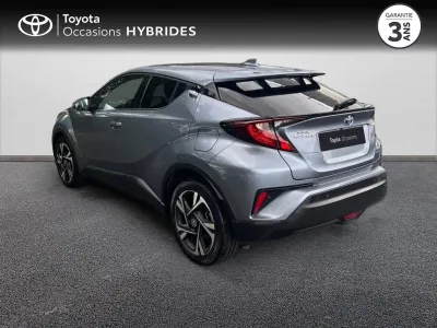 TOYOTA C-HR 1.8 Hybride 122ch Design E-CVT occasion 2023 - Photo 2