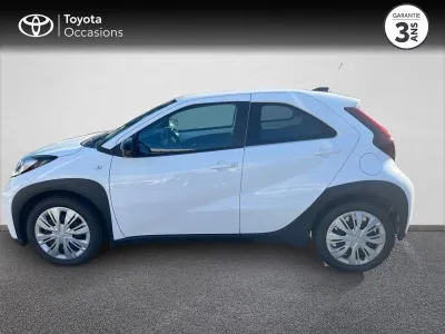 TOYOTA Aygo X 1.0 VVT-i 72ch Dynamic occasion 2022 - Photo 3