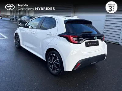 TOYOTA Yaris 116h Design 5p MY22 occasion 2022 - Photo 2