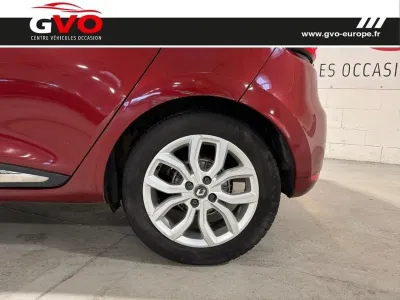RENAULT Clio 1.2 TCe 120ch energy Intens EDC 5p occasion 2018 - Photo 4