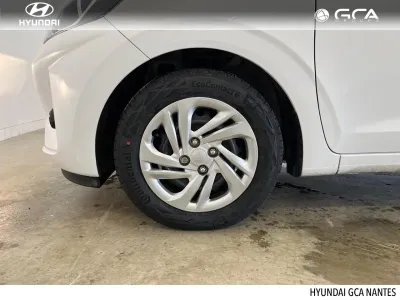 HYUNDAI i10 1.0 67ch ECO Creative occasion 2023 - Photo 4