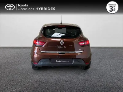RENAULT Clio 1.5 dCi 90ch energy Intens EDC Euro6 2015 occasion 2016 - Photo 4