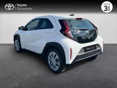 TOYOTA Aygo X 1.0 VVT-i 72ch Dynamic occasion 2022 - Photo 2